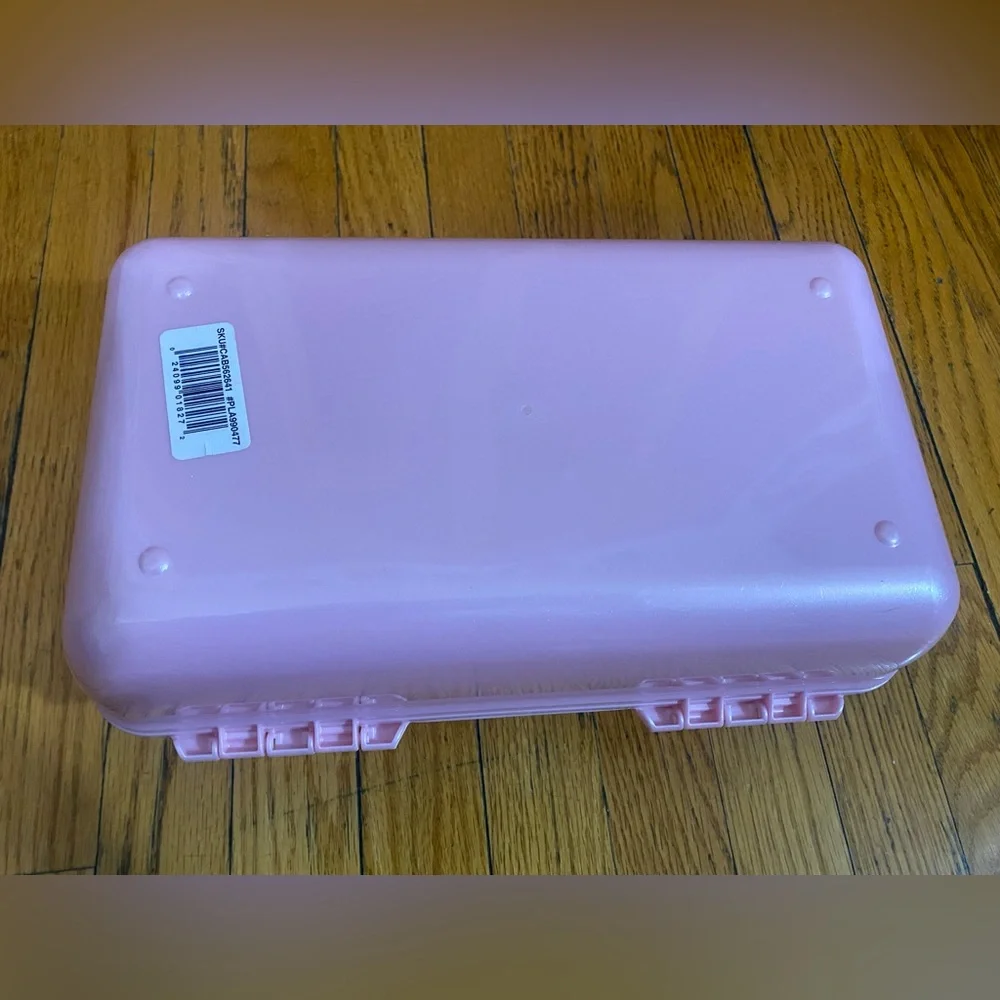 Vintage Caboodles case- pink and sparkly with mirror